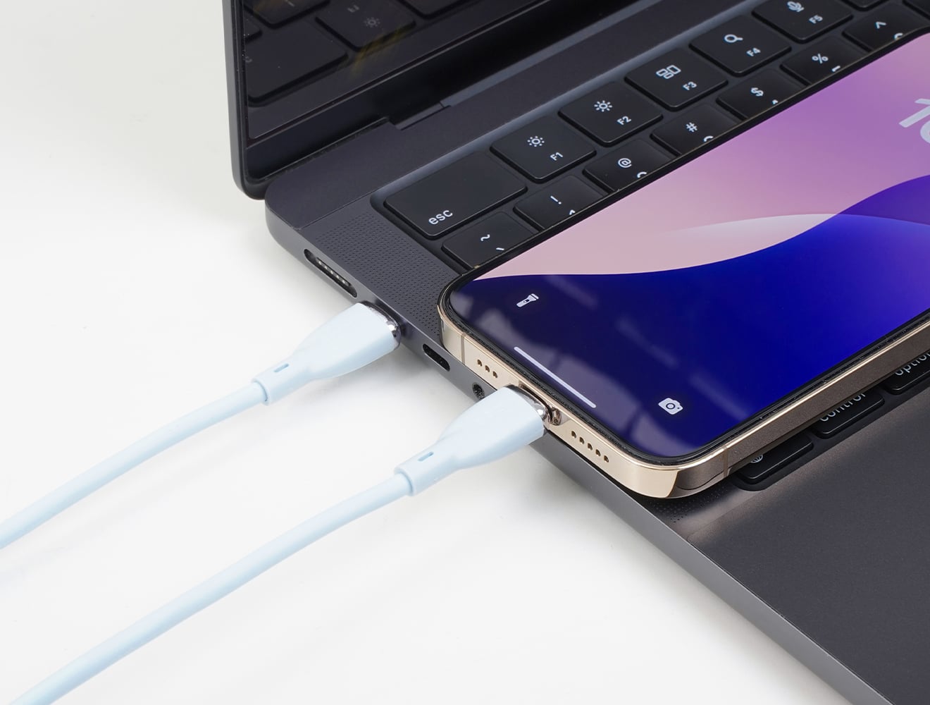 Salaman Edge SX USB-C to Lightning Cable 27W Silicone